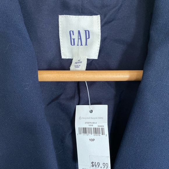 Gap Blazer with Pin Stripe Lining - Picture 4 of 4